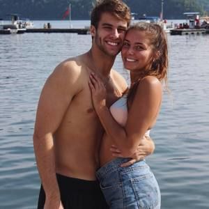 Meet your Posher, Cory